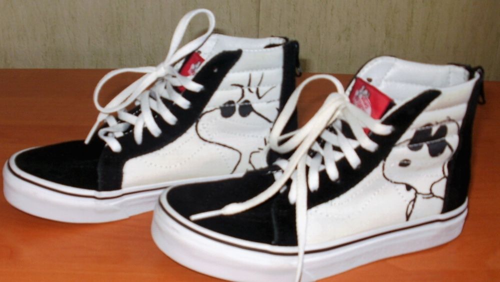 Buty Vans Peanuts Snoopy roz.32 Nowe. Trampki