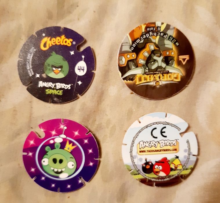 Lote cromos e brindes variados