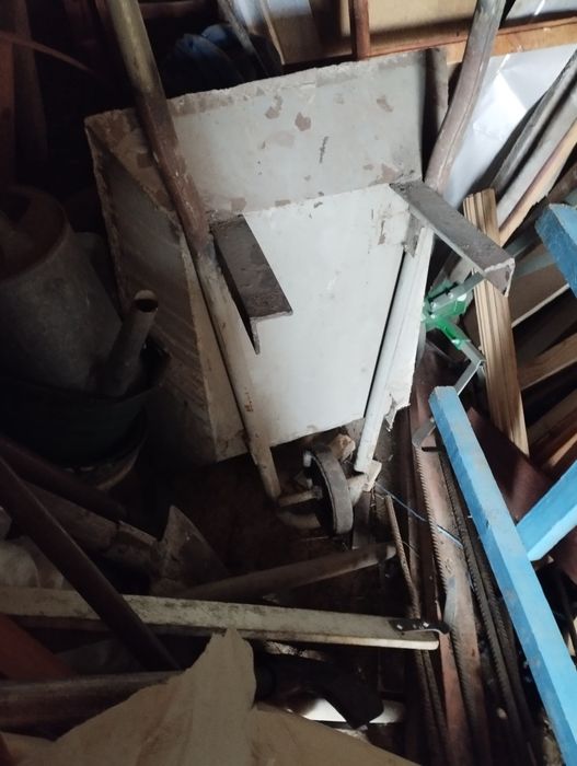 Тачка содовая металева