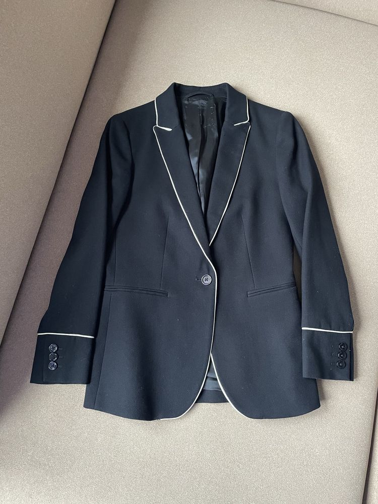 Marynarka damska z bawełną marki Massimo Dutti