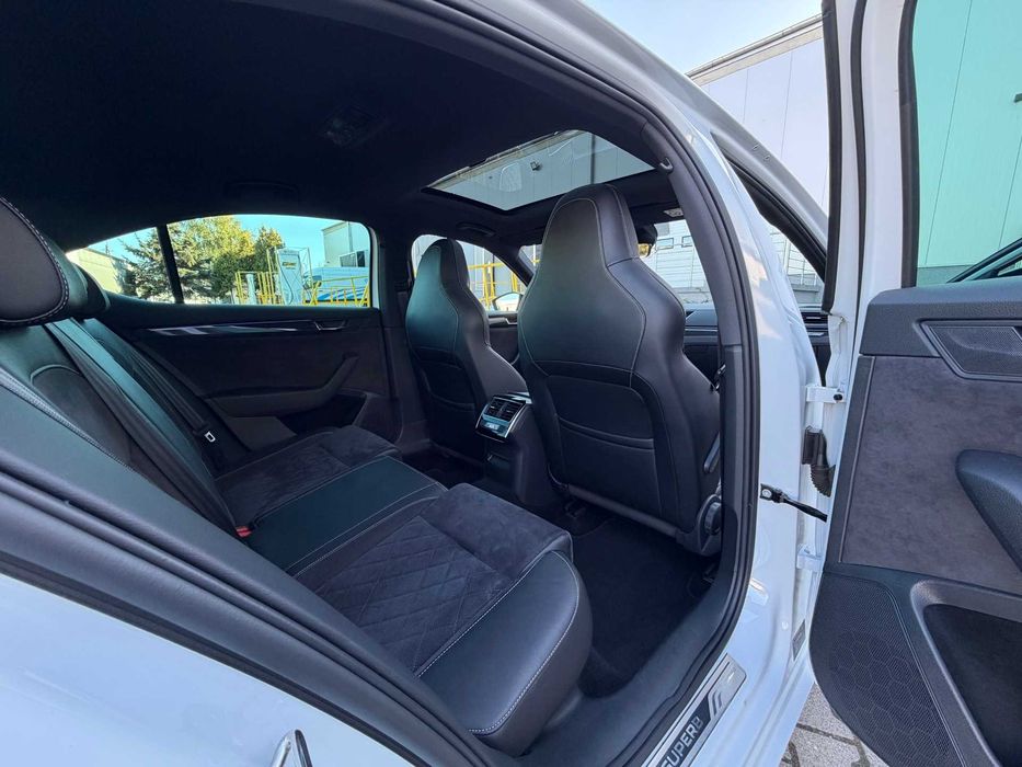 Skoda Superb 2.0 TDI DSG Sportline Salon PL, FV23%