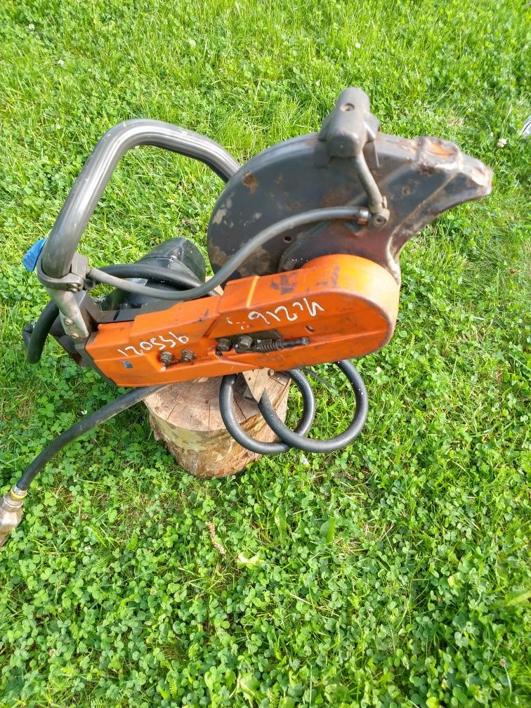 Piła, przecinarka pneumatyczna Husqvarna k30