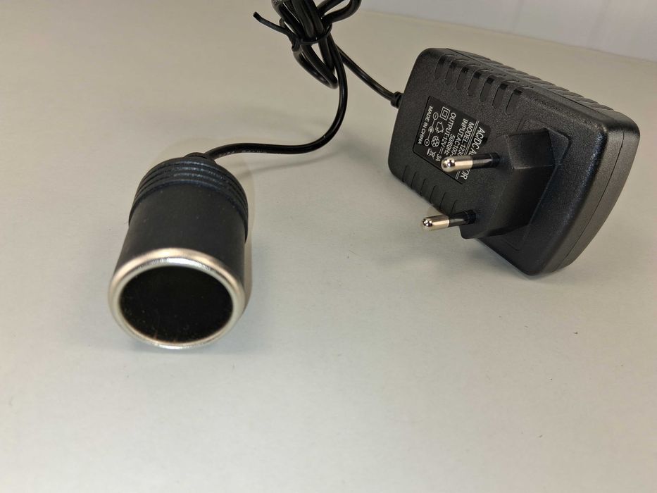 N273 Adapter Zasilacz 230V na Gniazdo Zapalniczki 12V 3A