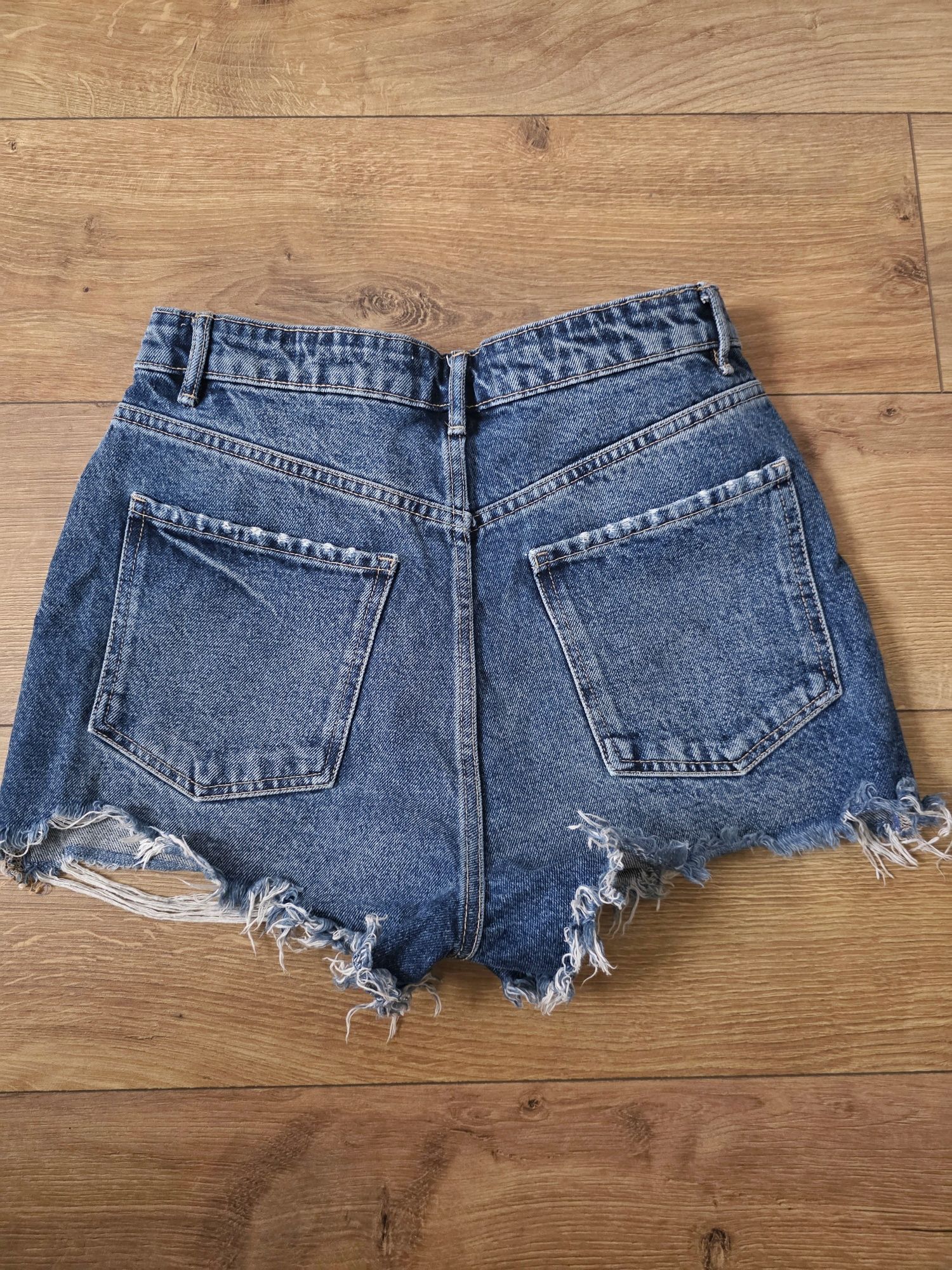 Jeansy szorty jeansowe ZARA 38 M