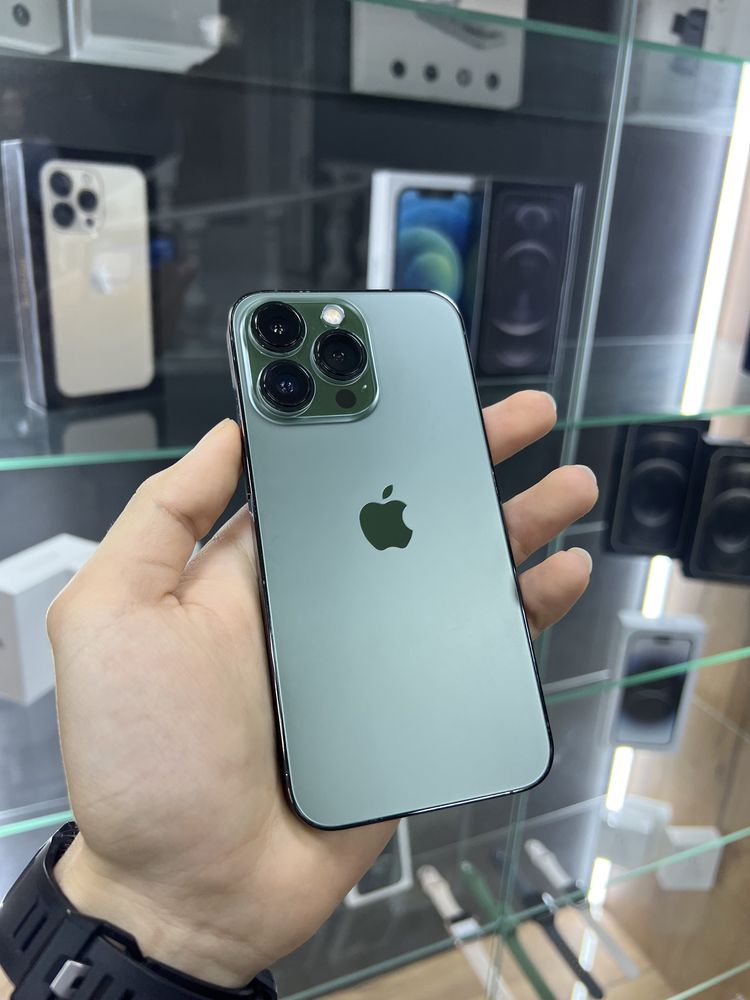 Iphone 13 Pro Alpine Green 256 gb Unlock в ідеальному стані