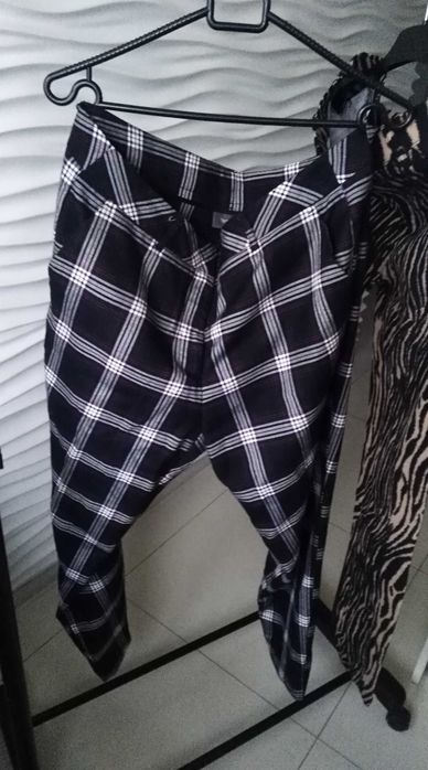 Spodnie damskie nowe krata C&A