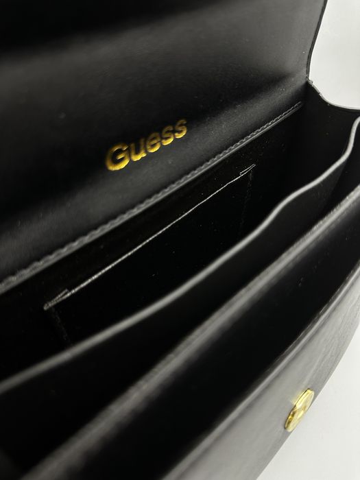 Torebka damska na ramię Guess czarna