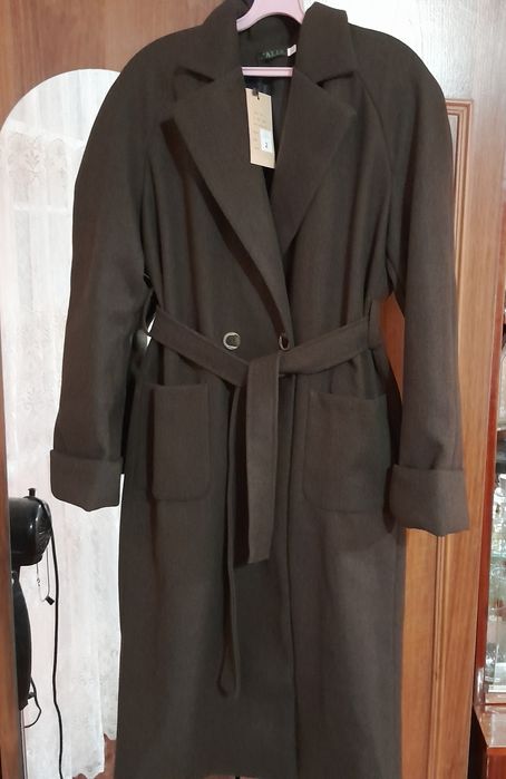 Продам пальто осінь