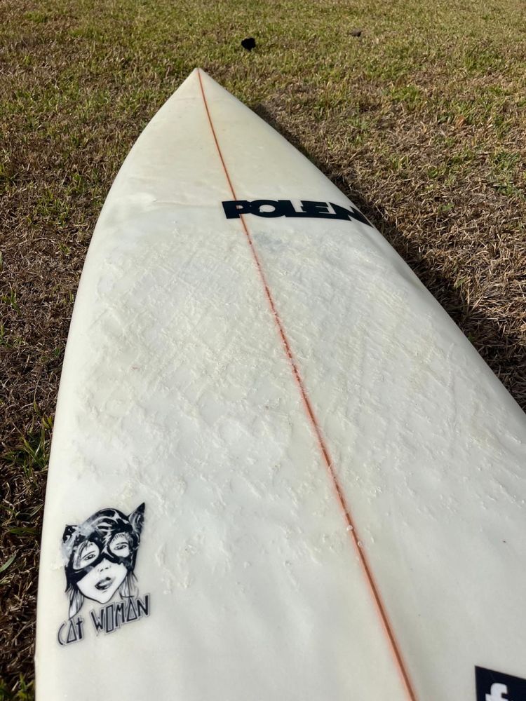 Prancha de surf Polen modelo Catwoman 5’10 27,5L