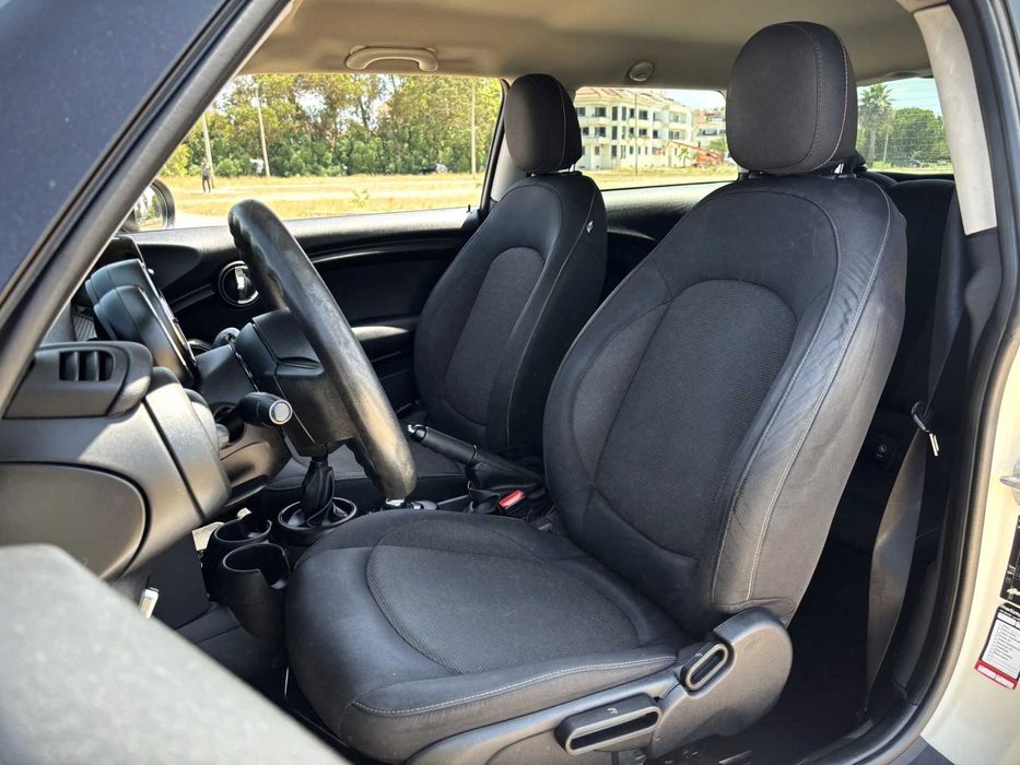 MINI Cooper D  3 Portas