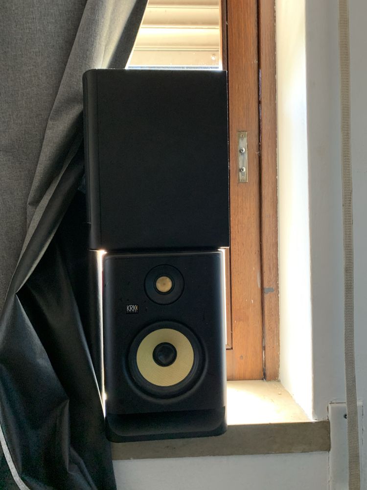 Colunas KRK ROKIT5