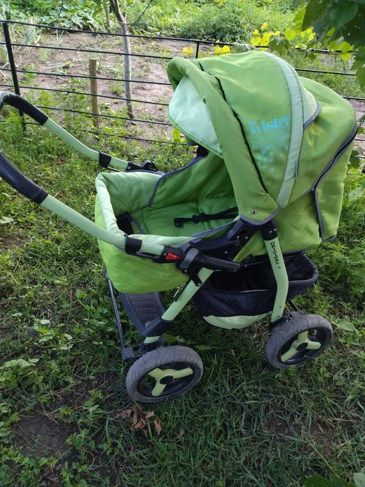 Дитяча калясочка