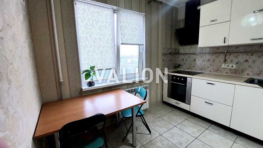 Продаж 2к квартири вул Лятошинського 18 Голосіївський р-н правий берег