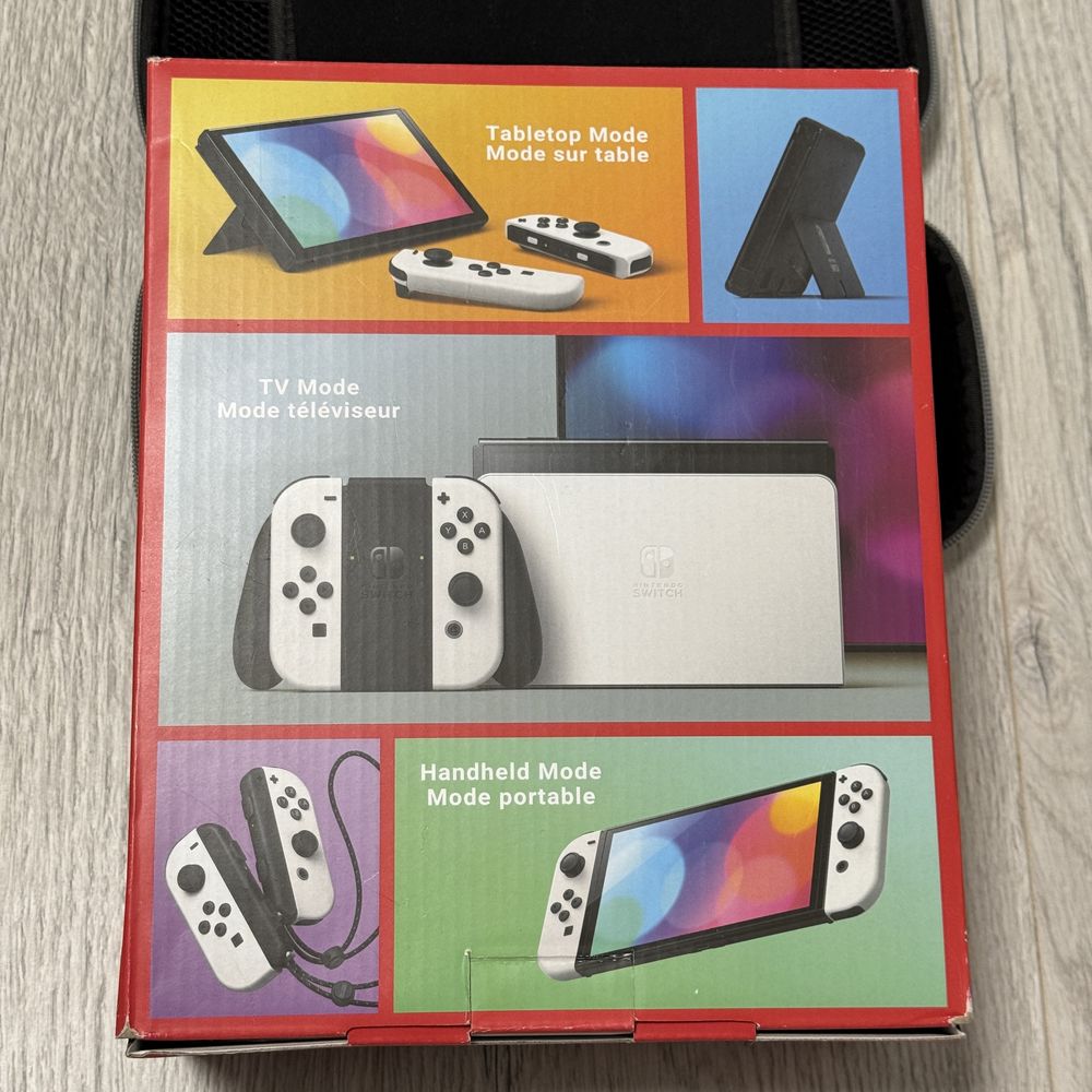 Nintendo Switch OLED білий у повному комплекті + чохол та кейс