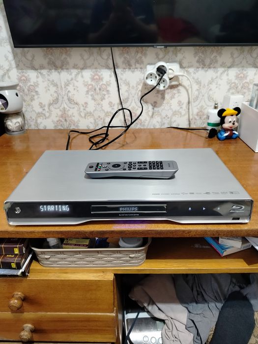 Проигрыватель Blu-ray Philips bdp7500
BDP7500
