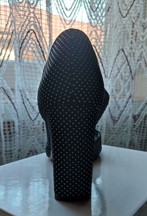 Босоножки женские, туфли