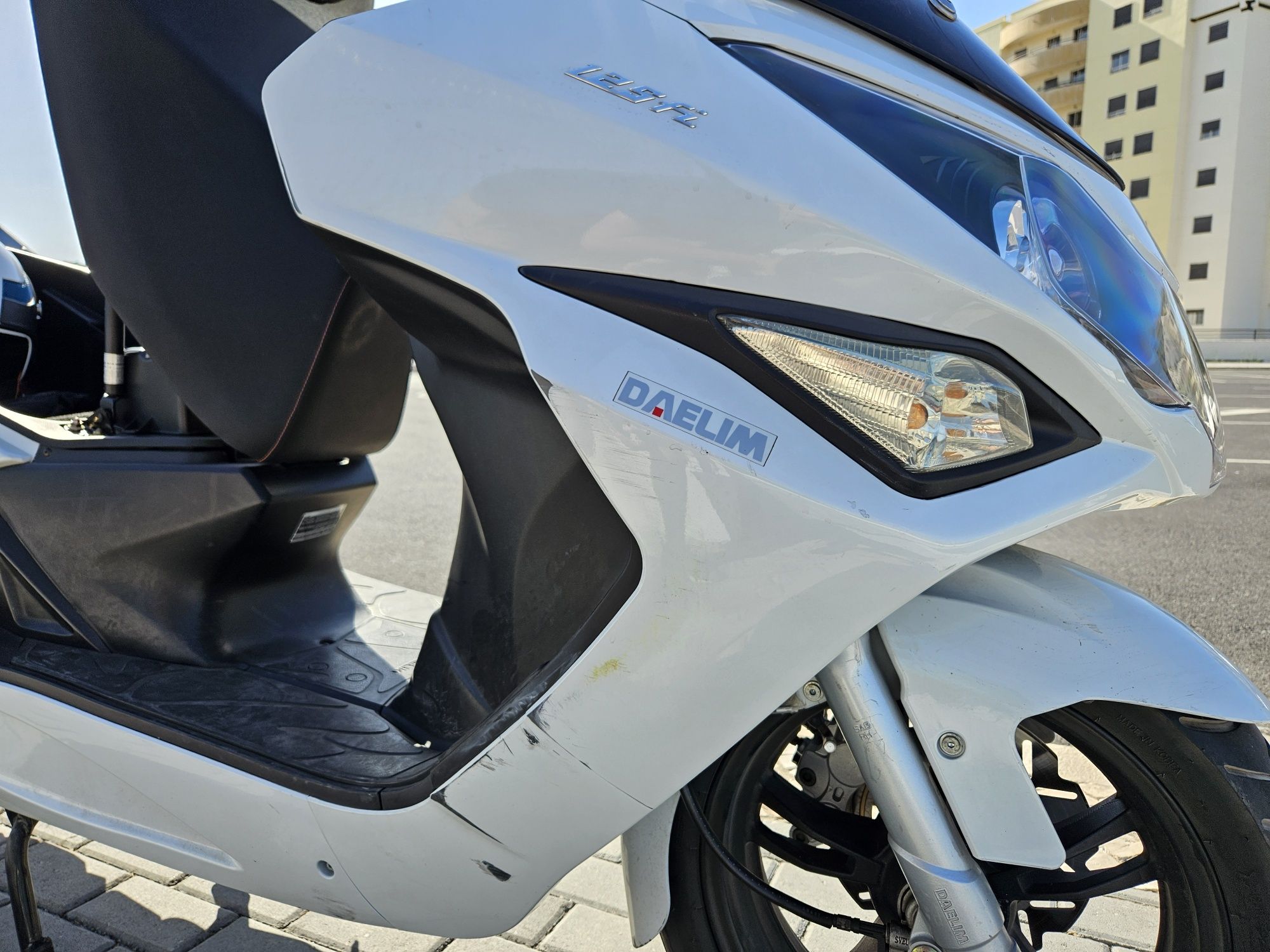 Daelim s3 8000km