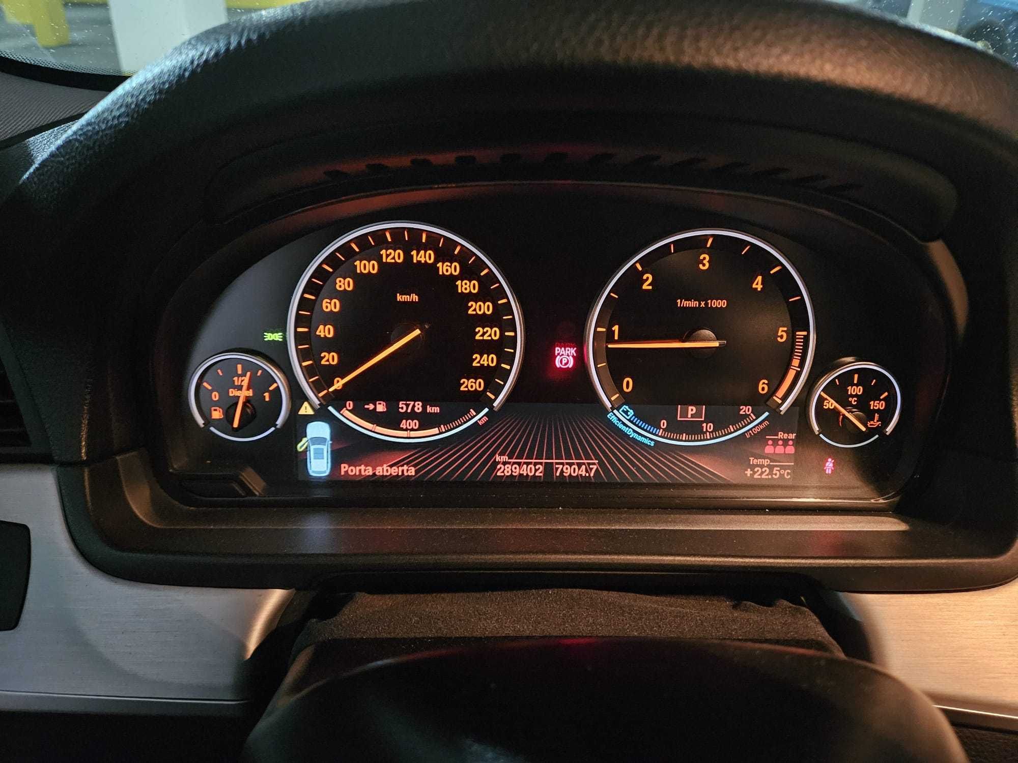2014 BMW SERIE-5 TOURING
Stationwagon 525 d Auto 2.0, Gasóleo 218 HP