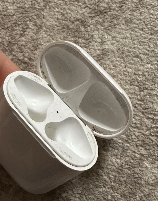 кейс від Airpods