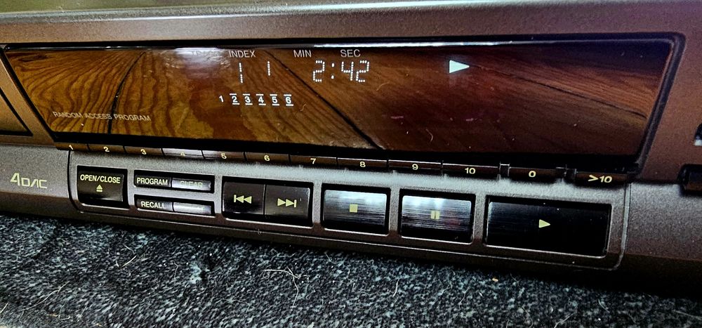Technics SL-PG340A odtwarzacz CD+oryginalny pilot-bdb. stan