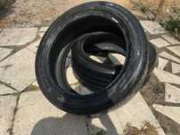 Pneus Michelin e Bridgestone