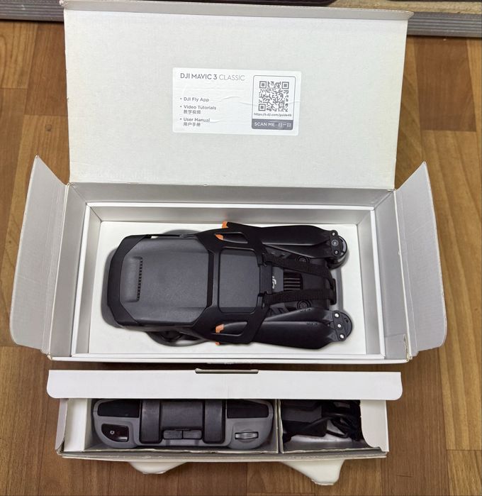 Комплект дрон Dji mavic 3 classic