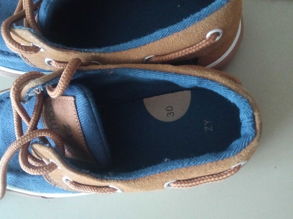 Sapatos de menino