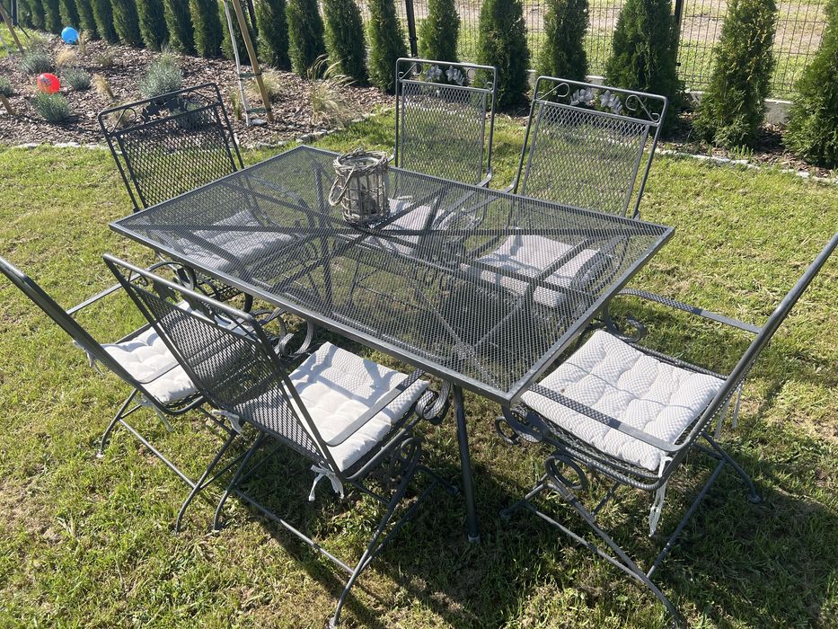 Piękny kuty metalowy stół ogrodowy i 6 krzeseł