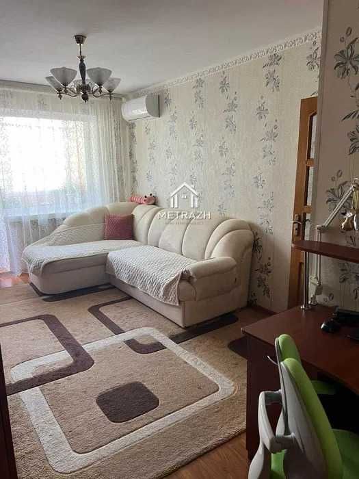 Продам 2к на Салтівці 606 мкр (87853)