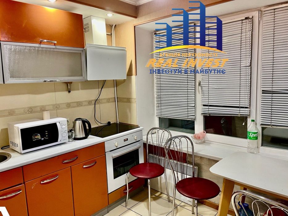 Продається 2 кім квартира