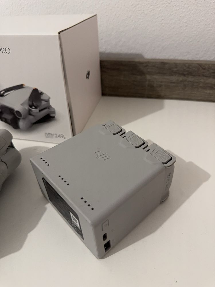 DJI Mini 3 Pro Fly More Combo