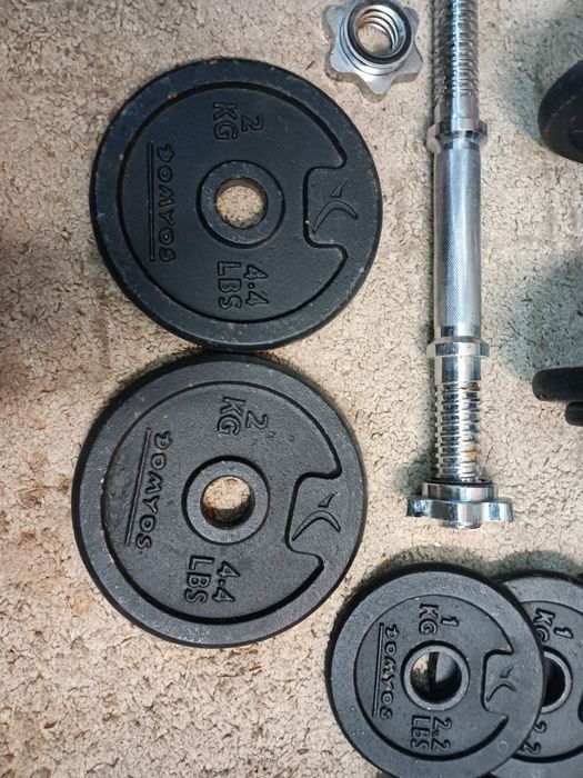Conjunto de Halteres 20k marca DOMYOS com caixa.
Perfeito estado