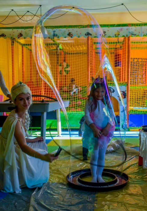 Шоу мильних бульбашок