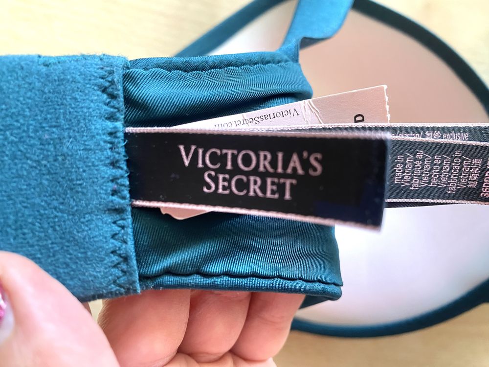 Nowy biustonosz stanik Victoria’s Secret 80D