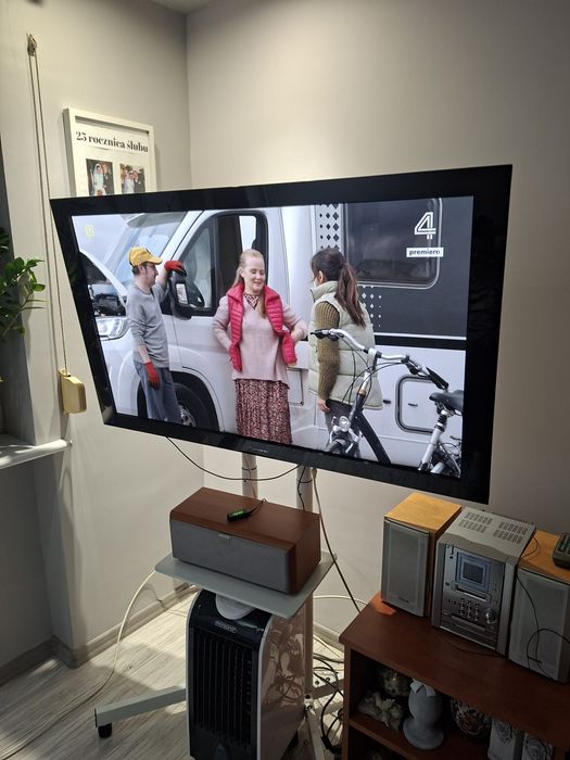 Telewizor Plazma Pioneer 50" PDP-LX5090H plus stojak.