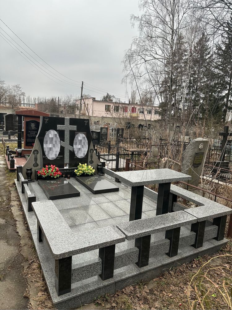 Пам'ятники та будь-які вироби з граніту у Котельві!