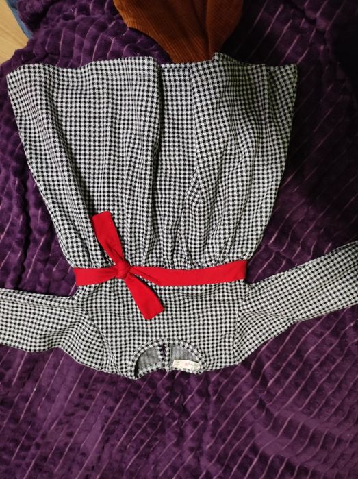 Тепленька сукня в ідеальному стані