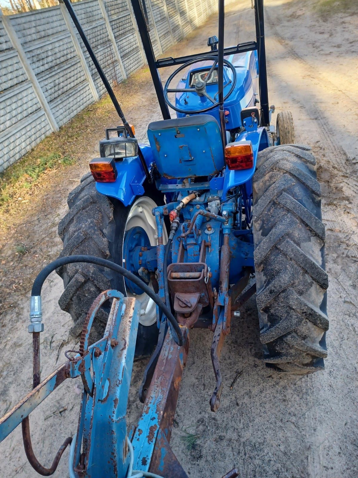 Ciagnik sadowniczy Ford