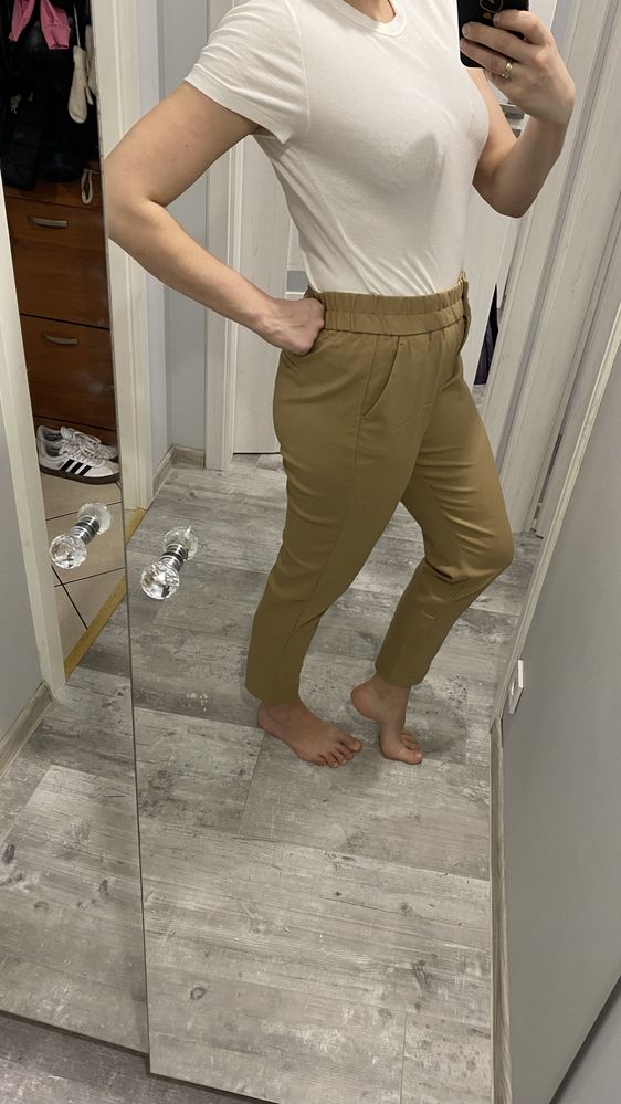 Spodnie damskie chino, cygaretki, eleganckie; Reserved, r L, 40