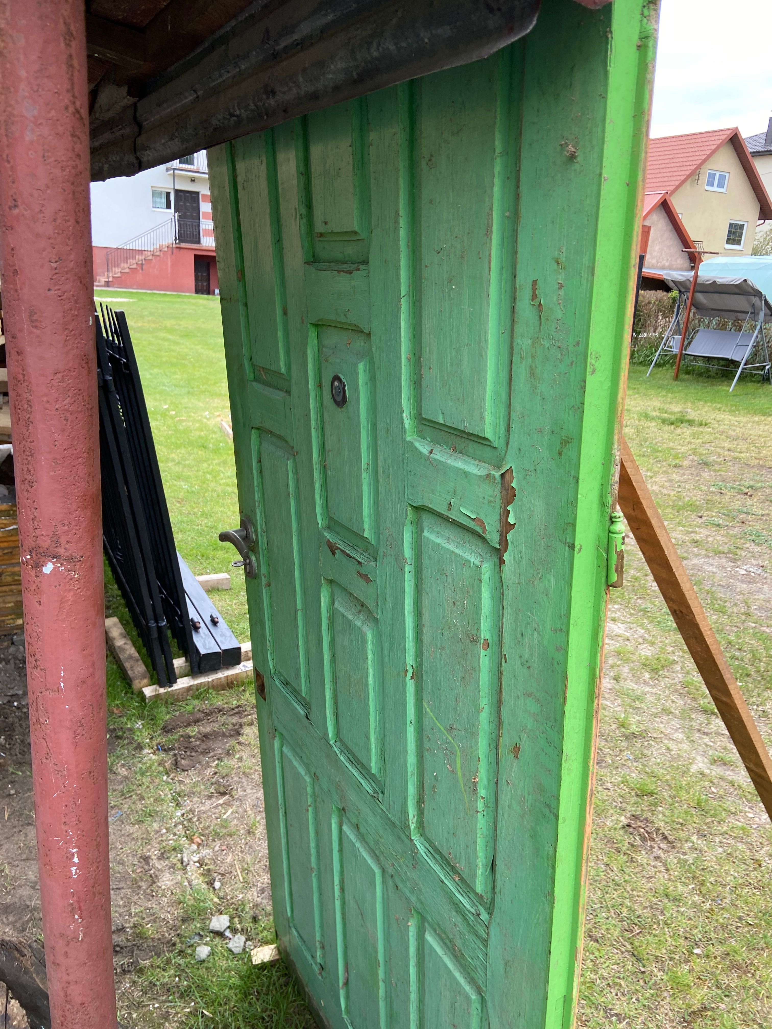 Drzwi wejściowe / na budowę