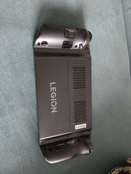 Konsola lenovo legion go