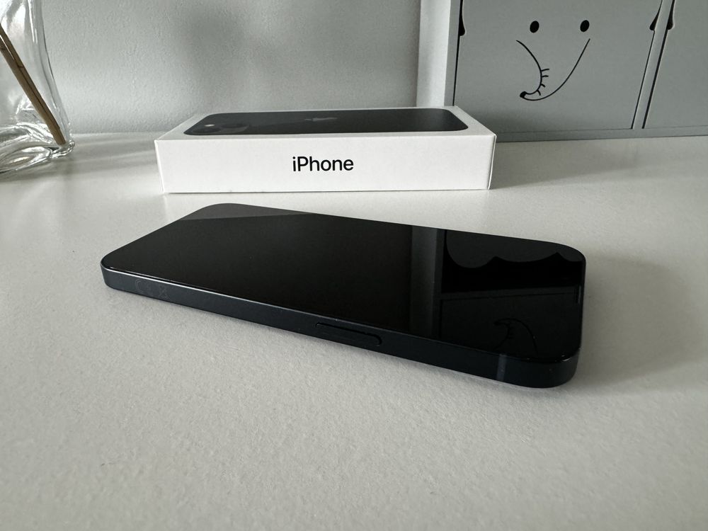 Apple iPhone 13 256GB Midnight