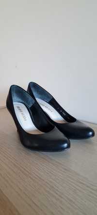 Skórzane czarne szpilki buty na obcasie Bravo Moda