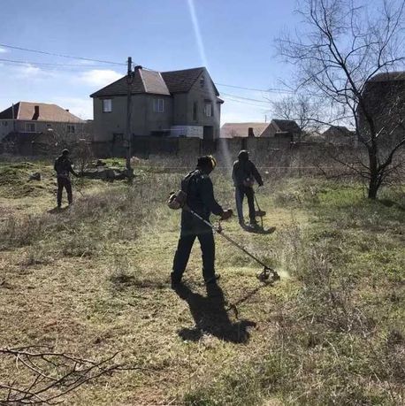 Уборка участка Покосить Спил дерева выкорчевка Демонтажные Вывоз мусор