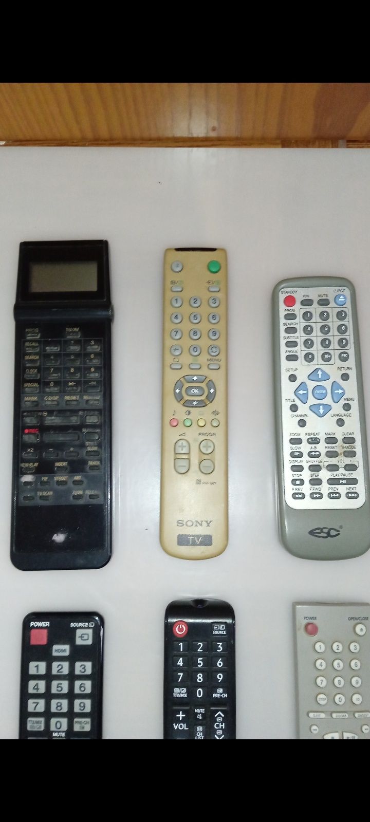Comandos para LCD's, DVD's e Video Gravador Sanyo VHR D 4600 SP