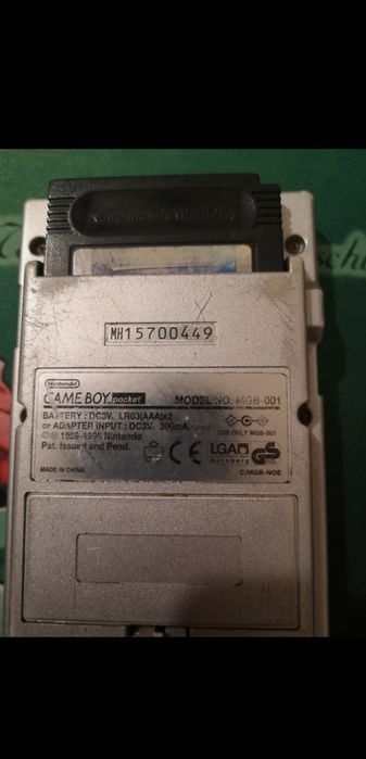 Game Boy pocket original completa a trabalhar a 100%