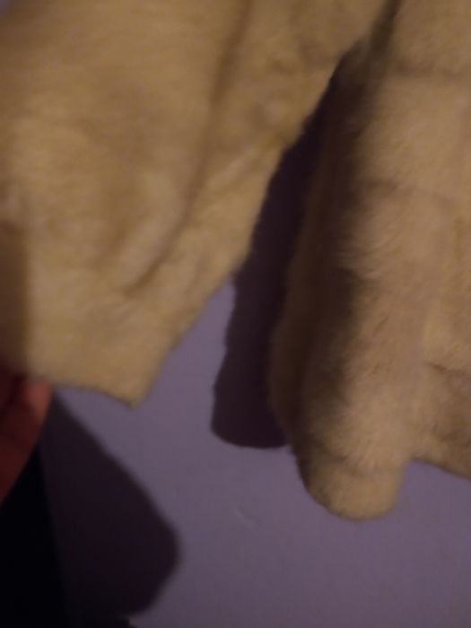 Sprzedam kurtkę futro naturalne