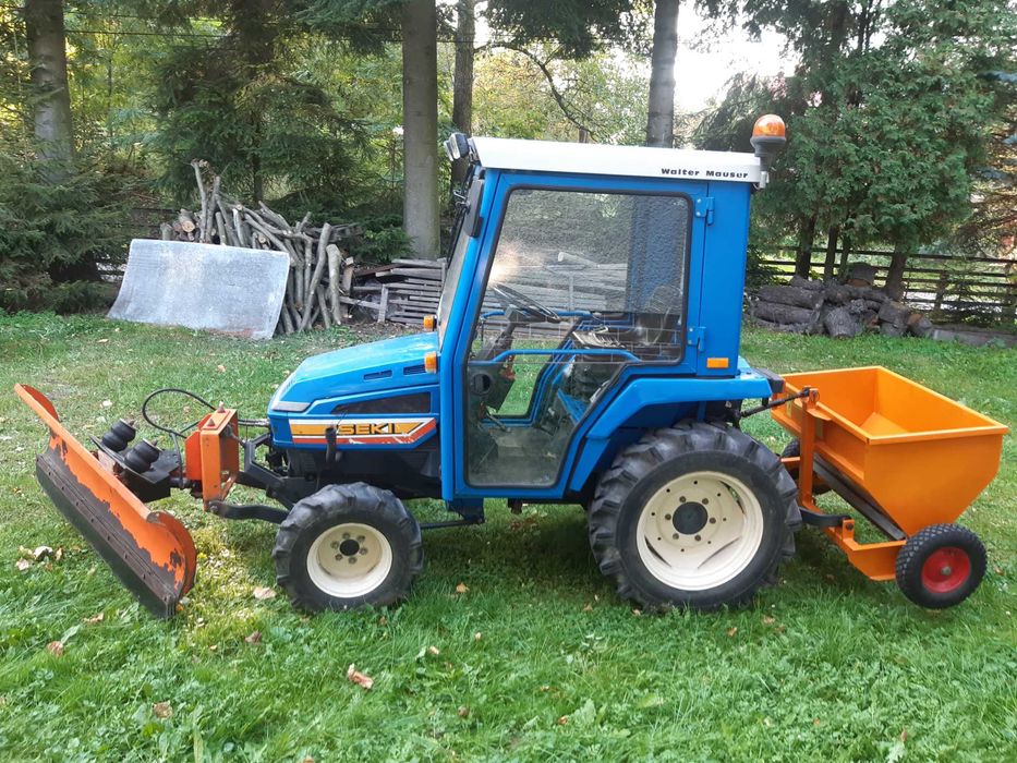 ISEKI TU318FAE 18KM 4x4 wspomaganie, tuz kabina, manual 3 cyl zima