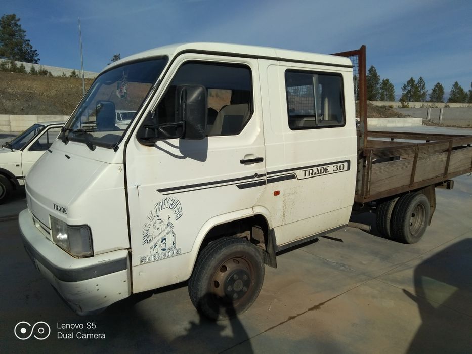 Nissan Trade 3.0