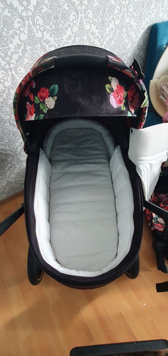 Cybex priam 3.0 spring blossom dark 3w1 + Gratisy